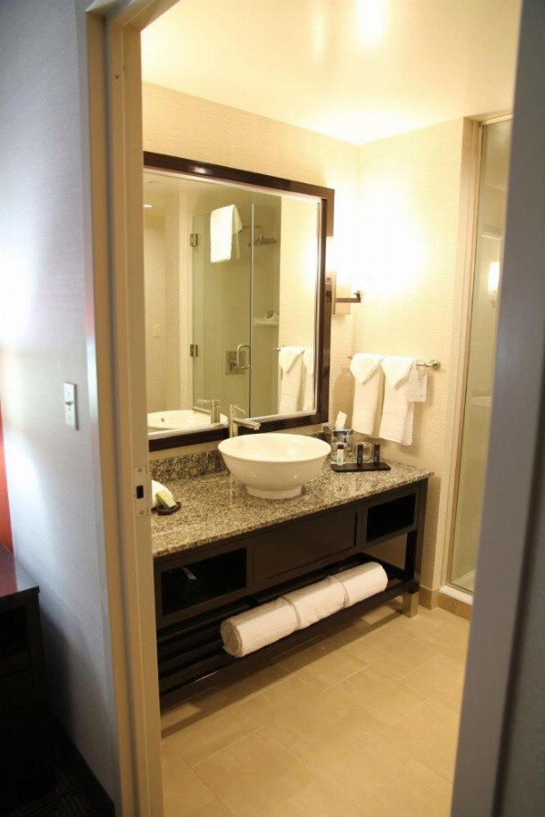 Embassy Suites By Hilton Ontario Airport image 18